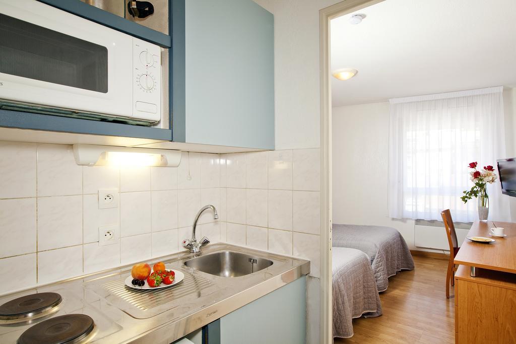 Sejours & Affaires Saint Etienne Jules Ferry Aparthotel ภายนอก รูปภาพ