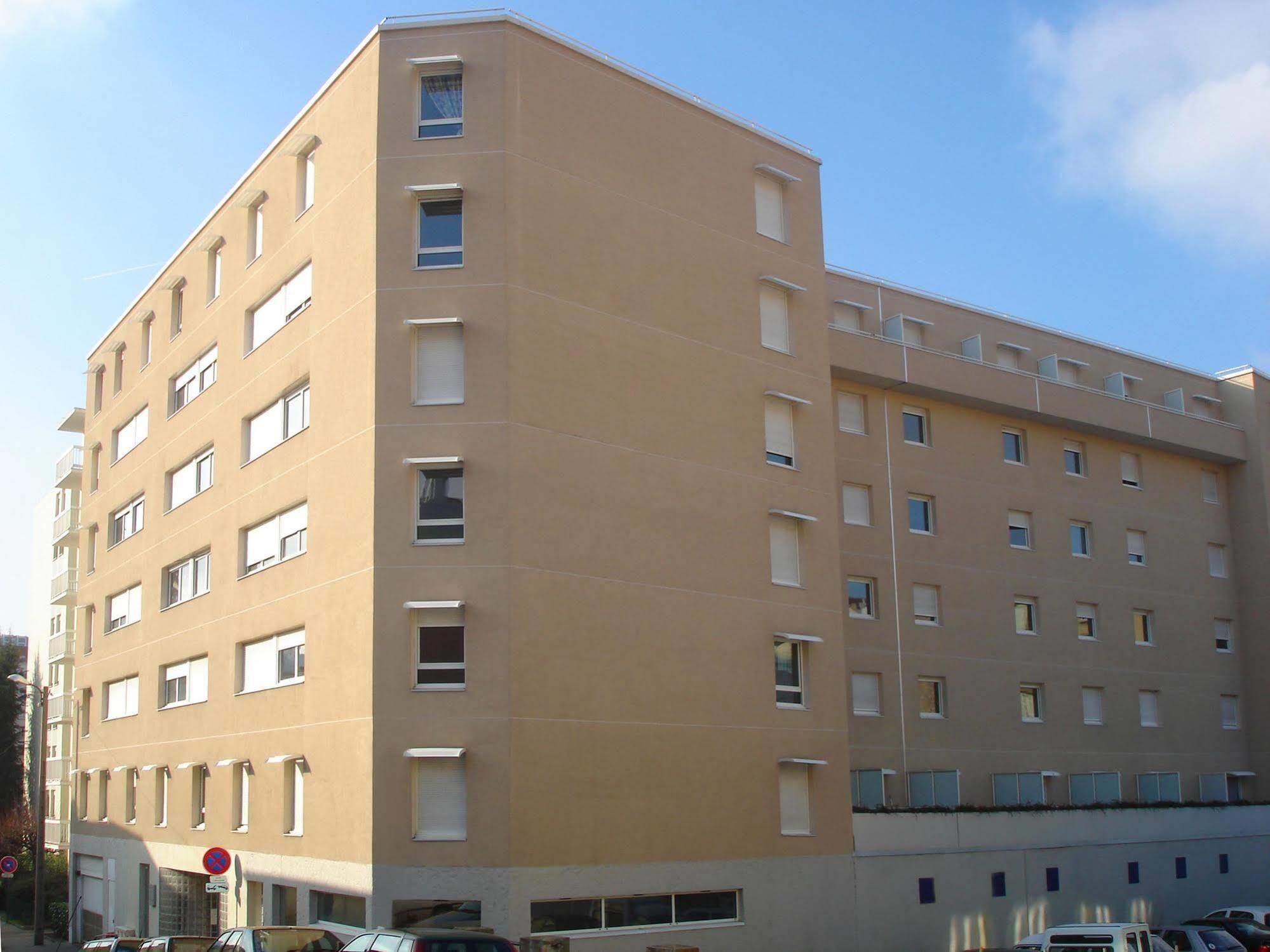 Sejours & Affaires Saint Etienne Jules Ferry Aparthotel ภายนอก รูปภาพ