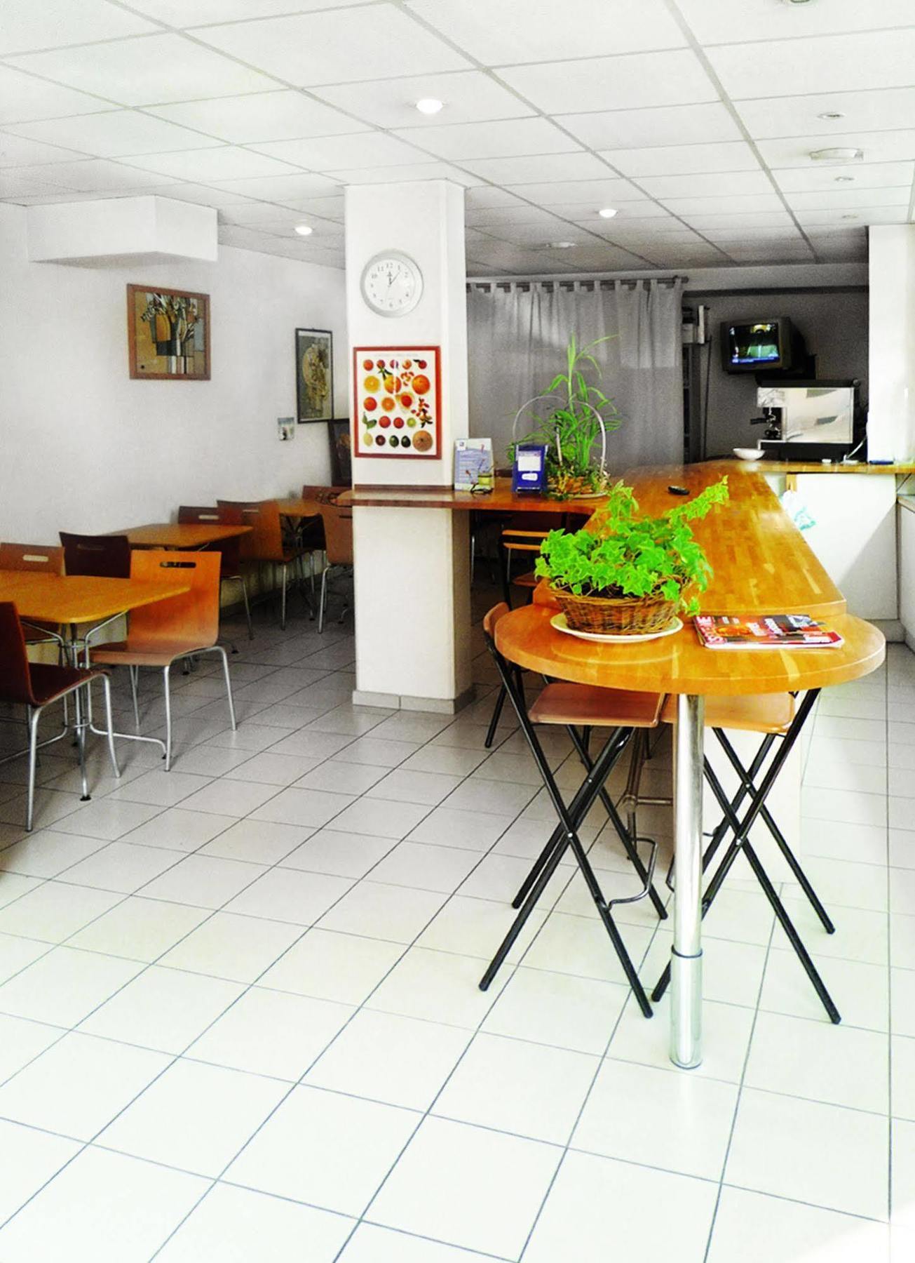 Sejours & Affaires Saint Etienne Jules Ferry Aparthotel ภายนอก รูปภาพ
