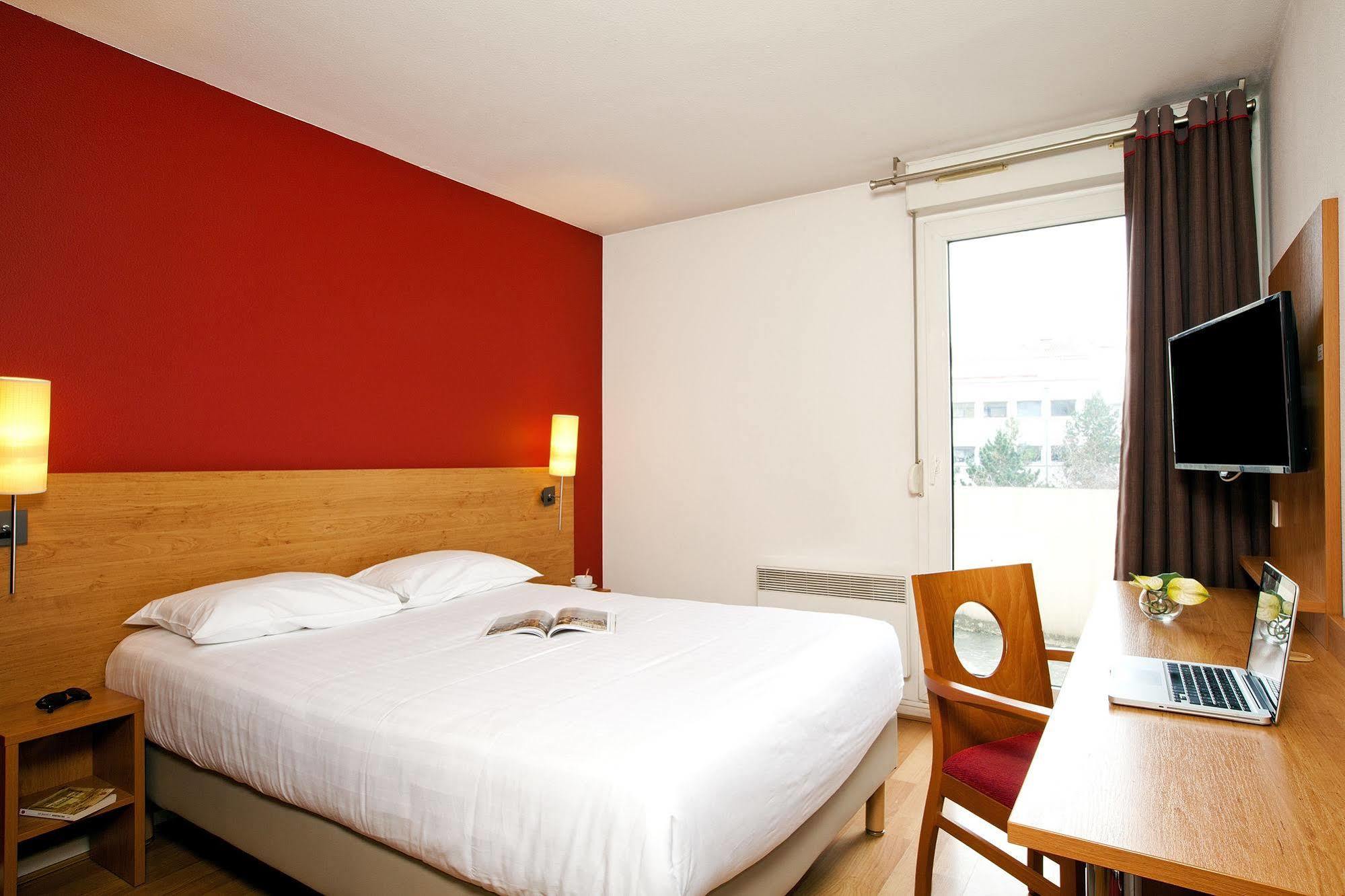Sejours & Affaires Saint Etienne Jules Ferry Aparthotel ภายนอก รูปภาพ