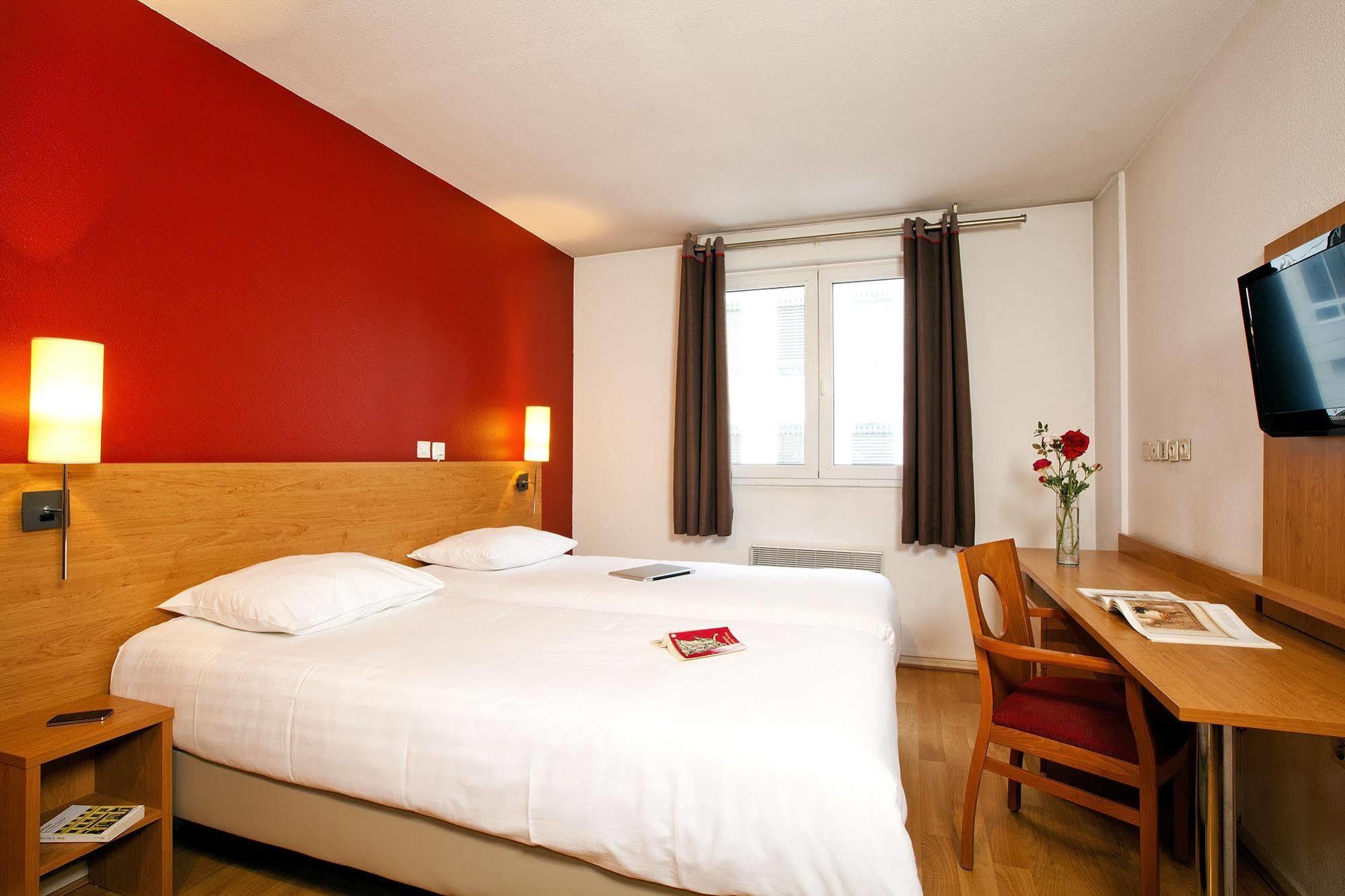 Sejours & Affaires Saint Etienne Jules Ferry Aparthotel ภายนอก รูปภาพ