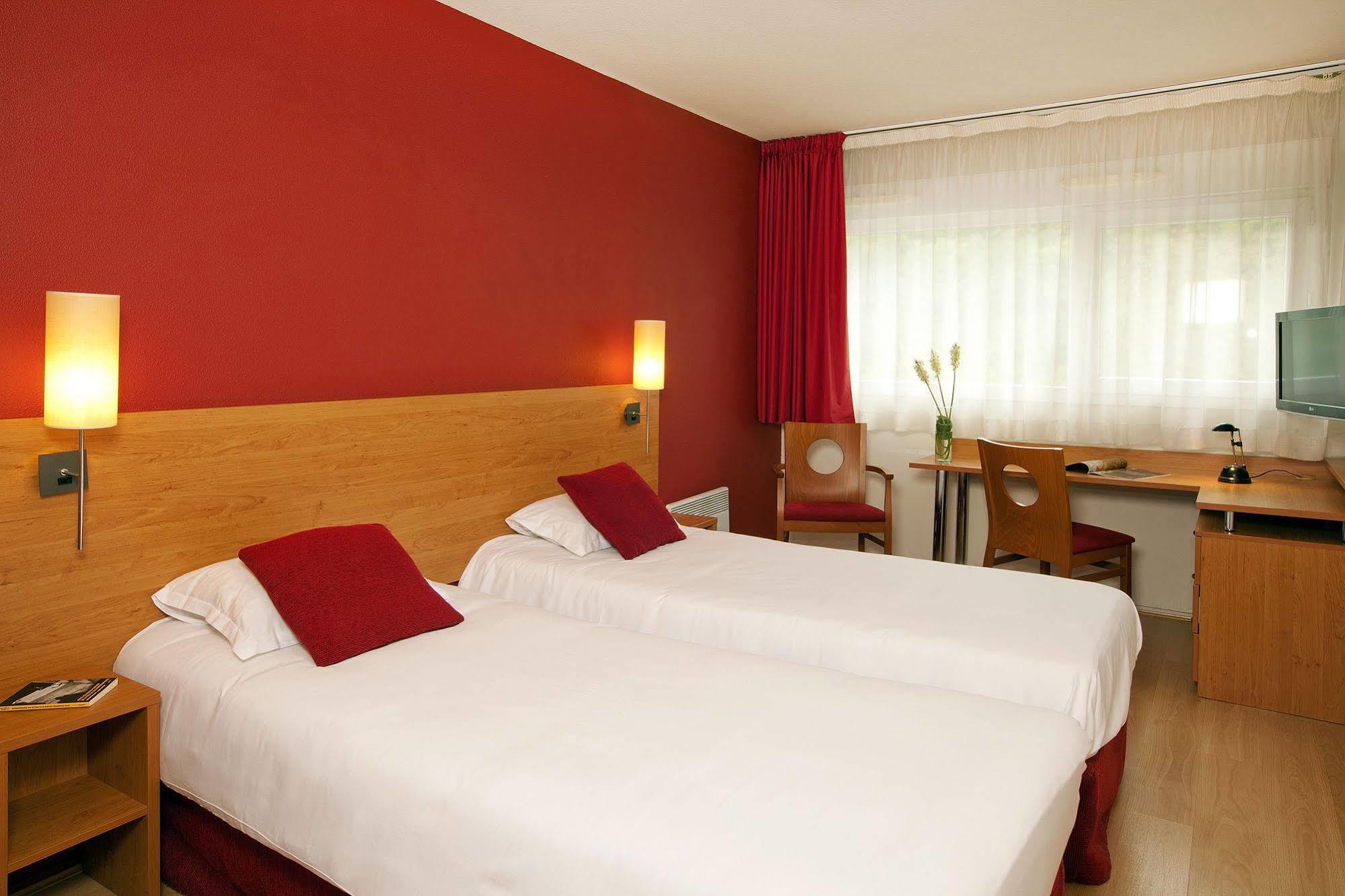 Sejours & Affaires Saint Etienne Jules Ferry Aparthotel ภายนอก รูปภาพ